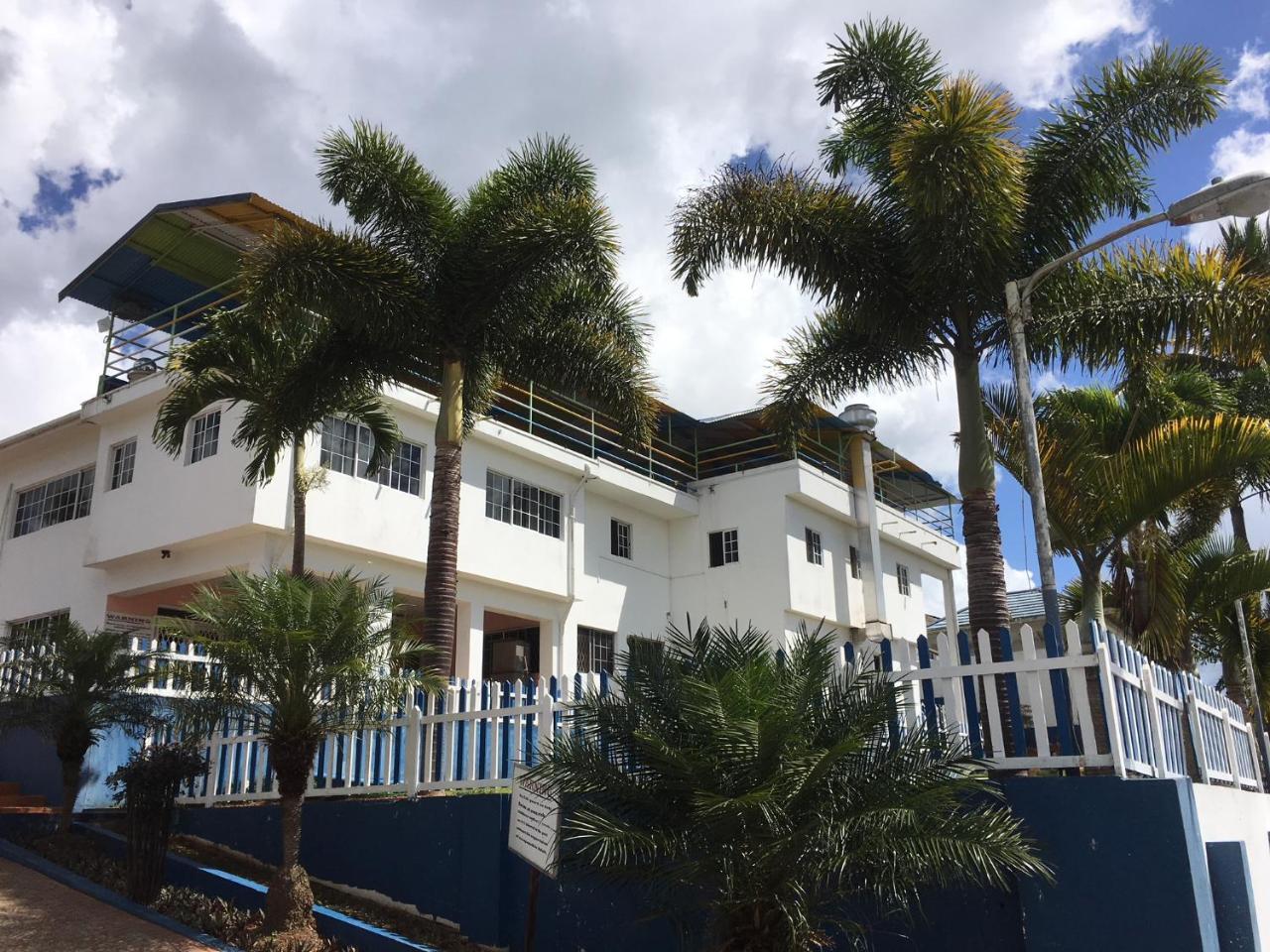 Tropics View Jamaica Hotel Hatfield Exterior photo